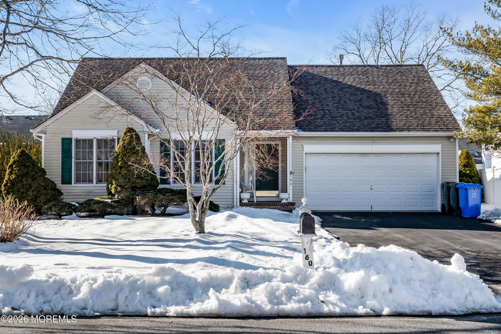 Property Photo:  160 N Spinnaker Avenue  NJ 08050 