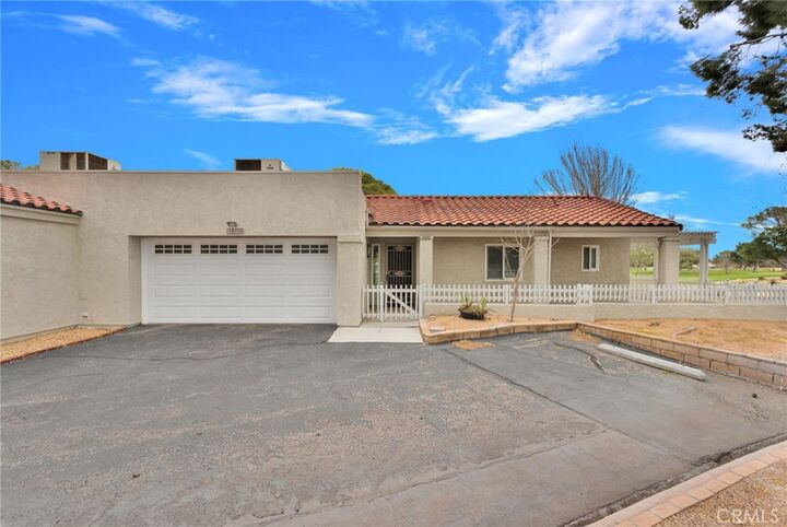 Property Photo:  14870 Clubhouse D  CA 92342 