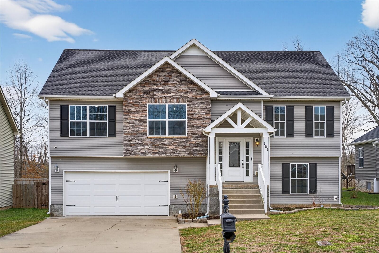 Property Photo: 161 Sycamore Hill Dr TN 37042