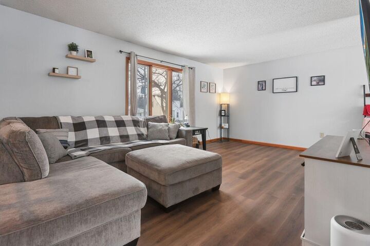 Property Photo:  110 Park Avenue  MN 56253 