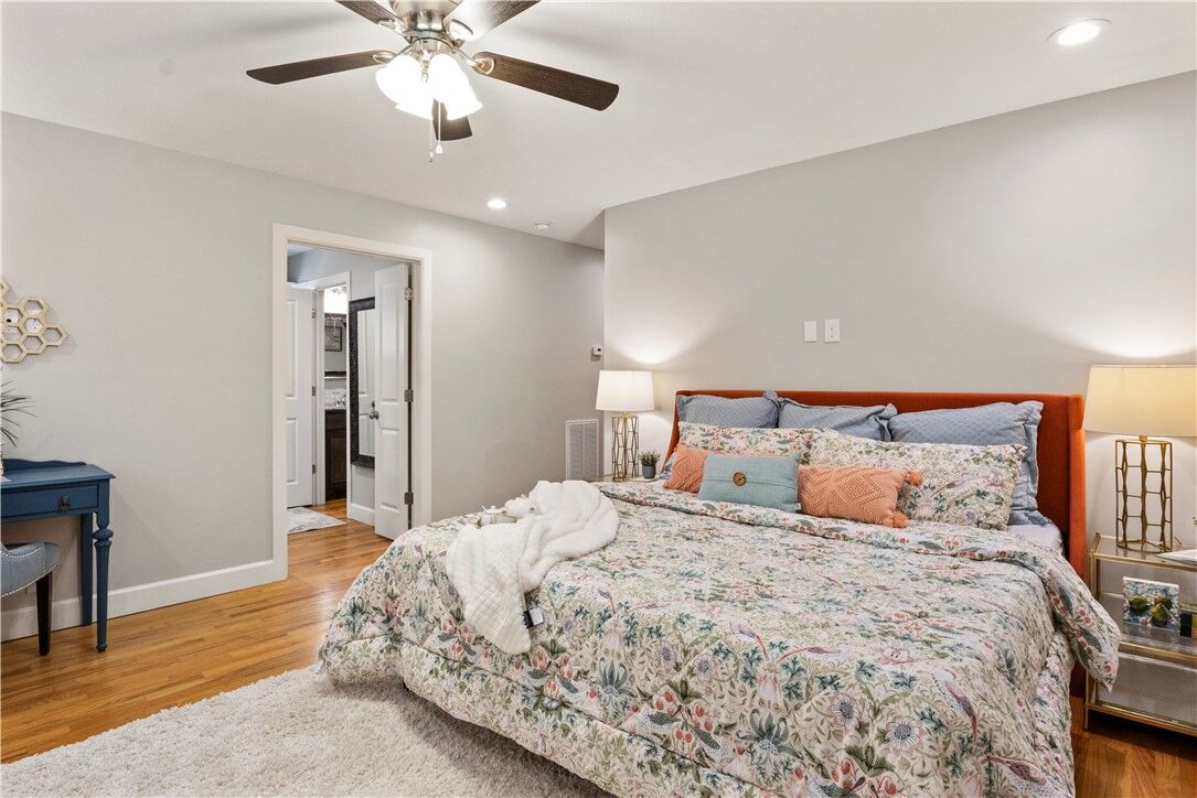 Property Photo:  1617 W Shadowridge Drive  AR 72701 