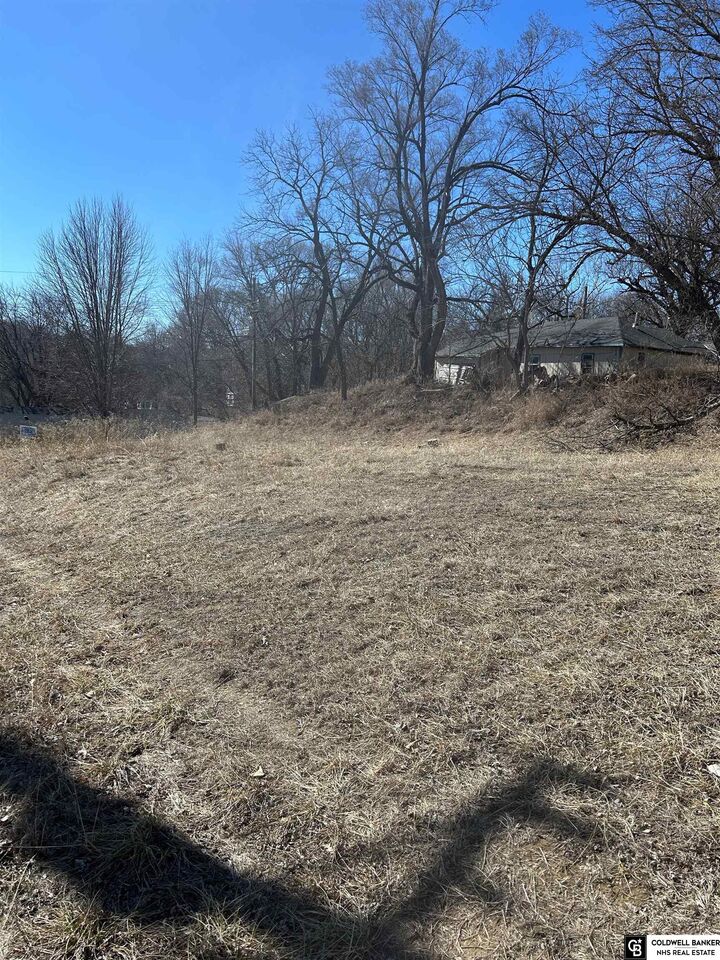 Property Photo:  712 California Street  NE 68421 