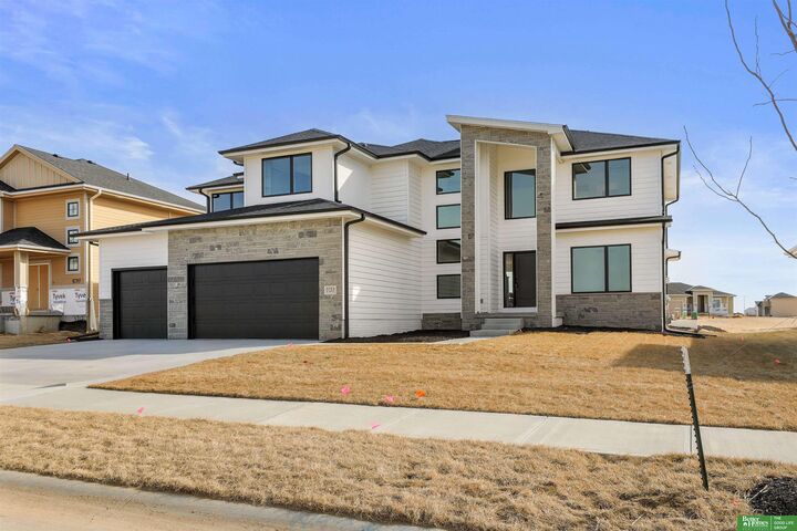 Property Photo: 5713 N 198th Street NE 68022