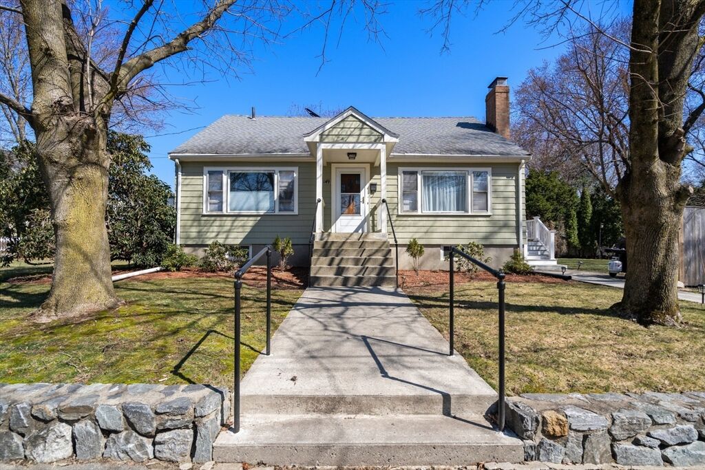 Property Photo:  149 Horn Pond Brook Road  MA 01890 