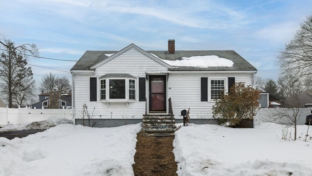 Property Photo: 28 Linda St MA 02351