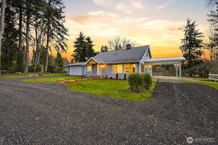 Property Photo: 36834 48th Avenue S WA 98001