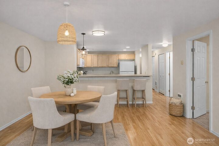 Property Photo:  2001  120th Place SE 4-304  WA 98208 