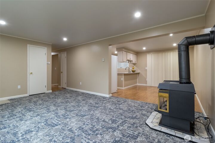 Property Photo:  446  Holly Street  WA 99362 