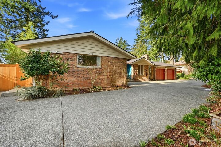 Property Photo:  19412  68th Avenue W  WA 98036 
