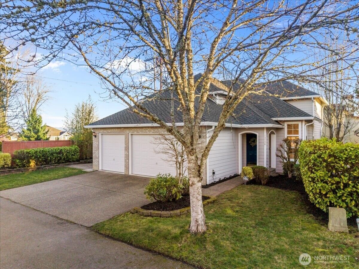 Property Photo:  13408  135th Avenue NE  WA 98034 