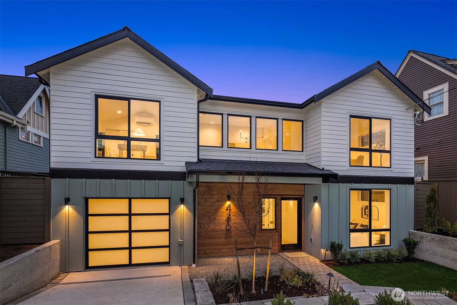 Property Photo: 4410 Eastern Avenue NE WA 98105