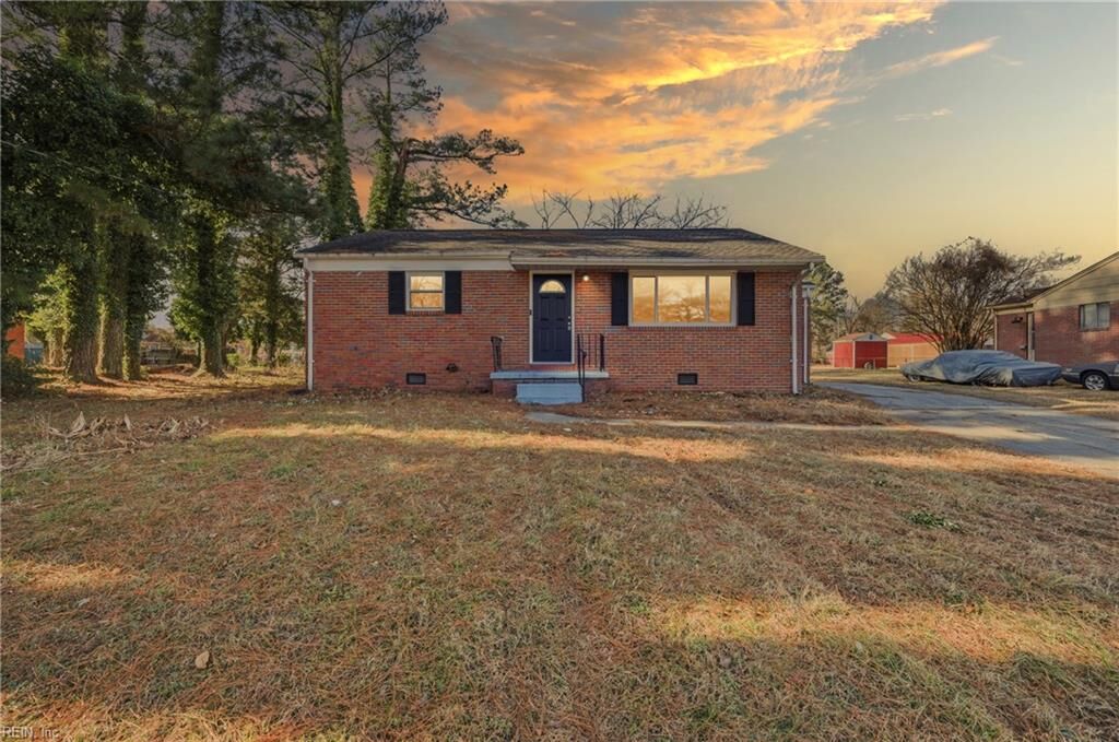 Property Photo: 1010 Truman Rd VA 23434