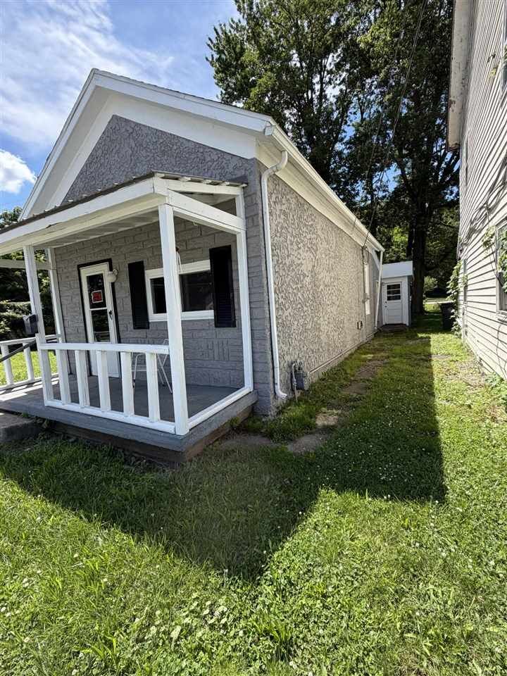 Property Photo:  117 S Central Avenue  IN 47331 