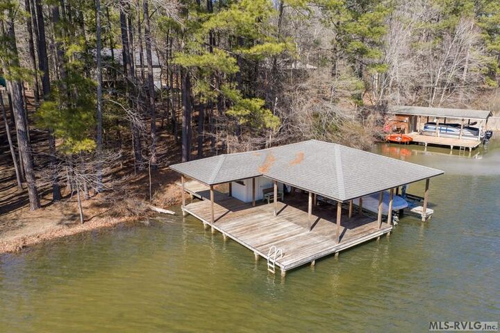 Property Photo: 1103 Breezewood Ln NC 27842