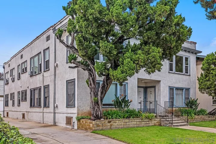 Property Photo:  1817 1/2 Fremont Ave  CA 91030 