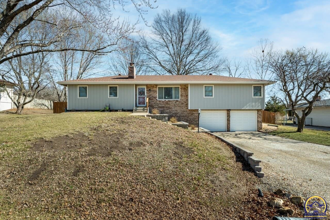 Property Photo: 5130 NW Kendall Dr KS 66618