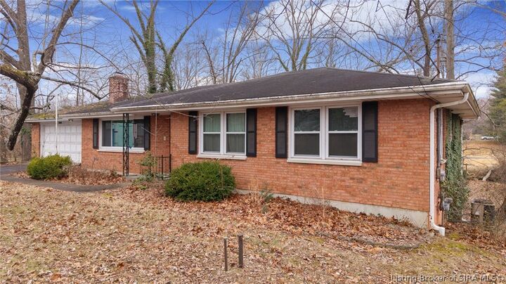 Property Photo: 3801 Chapel Lane IN 47150