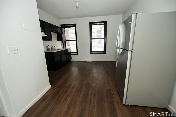 Property Photo:  86 Spring Street 2  CT 06516 