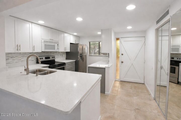 Property Photo:  1611 Minutemen Causeway SE  FL 32931 