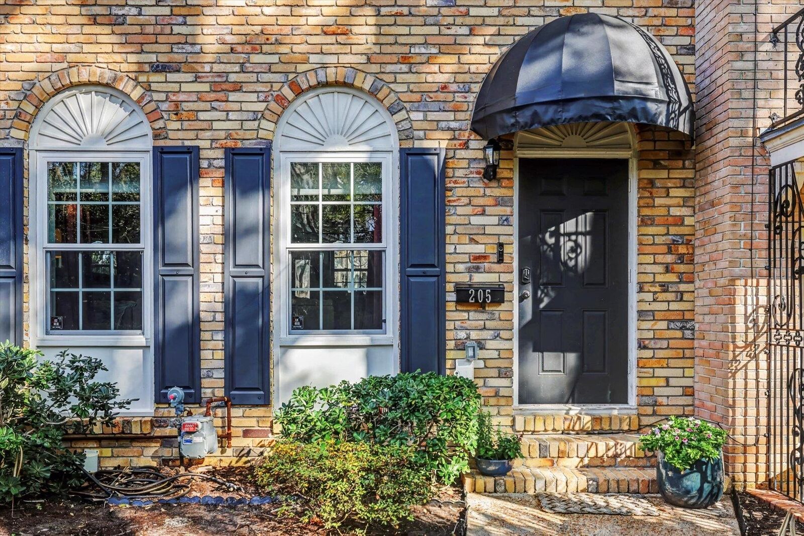 Property Photo:  205 N Meridian Street  FL 32301 