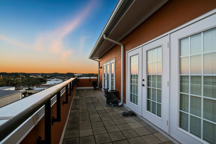 Property Photo:  111 N Broad St 401  GA 31792 