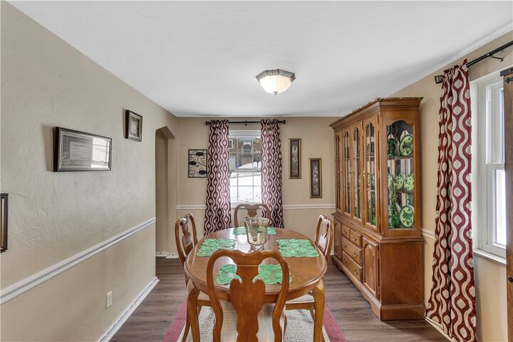 Property Photo:  120 Ida Dr  PA 15116 