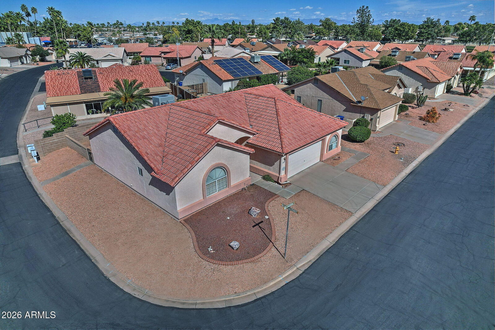 Property Photo: 1820 E La Costa Drive AZ 85249