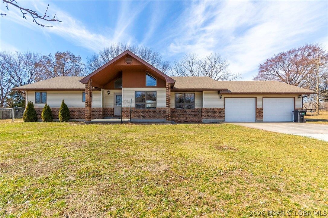 Property Photo: 202 Cherry Lane MO 65325