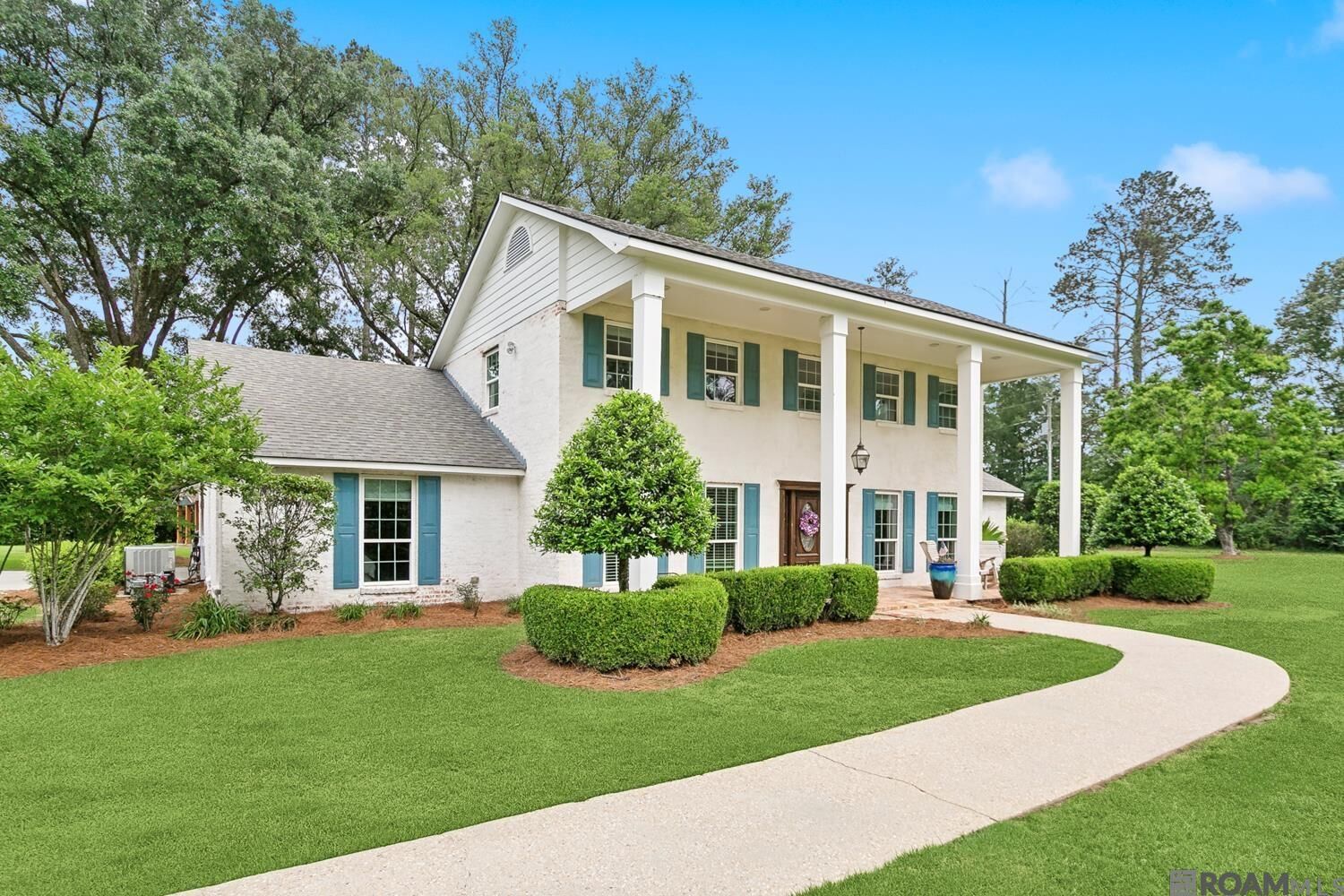 Property Photo:  8196 Wildwood Dr  LA 70706 