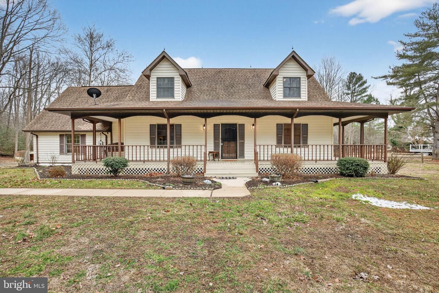 Property Photo: 43447 Drum Cliff Road MD 20636