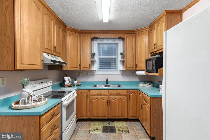 Property Photo:  508 Dunlap  VA 22601 