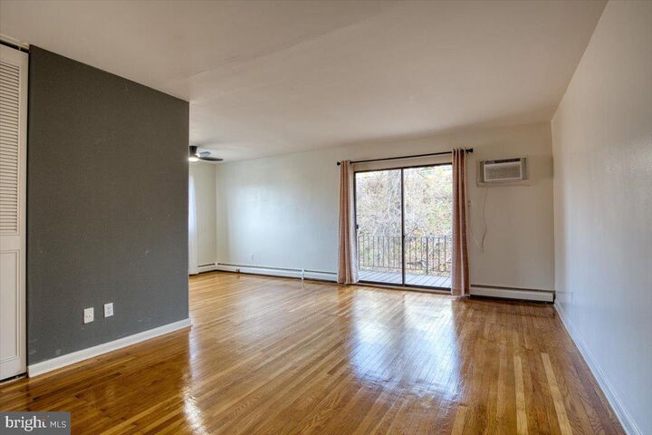 Property Photo: 1016 W Baltimore Pike C 5 PA 19063