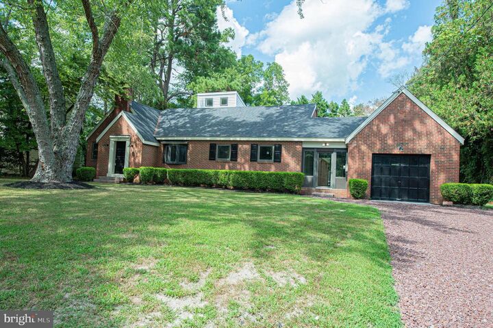 Property Photo:  215 Pine Bluff Road  MD 21801 