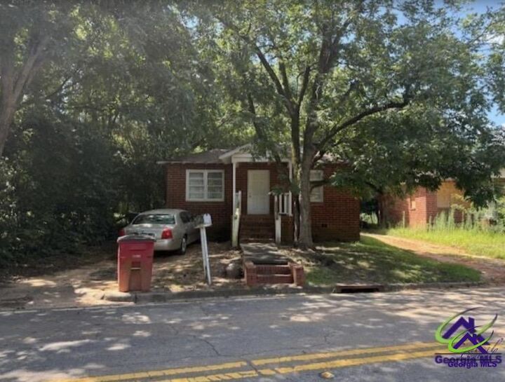 Property Photo:  4030 Marion Ave  GA 31206 