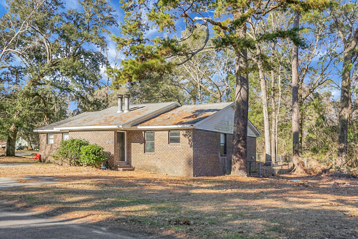 Property Photo: 158 Hummingbird Avenue # B SC 29456