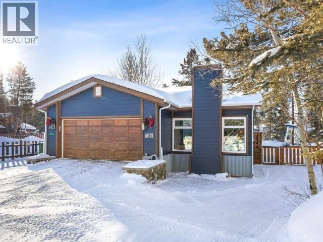 Property Photo:  11 Bates Crescent  YT Y1A 4T8 