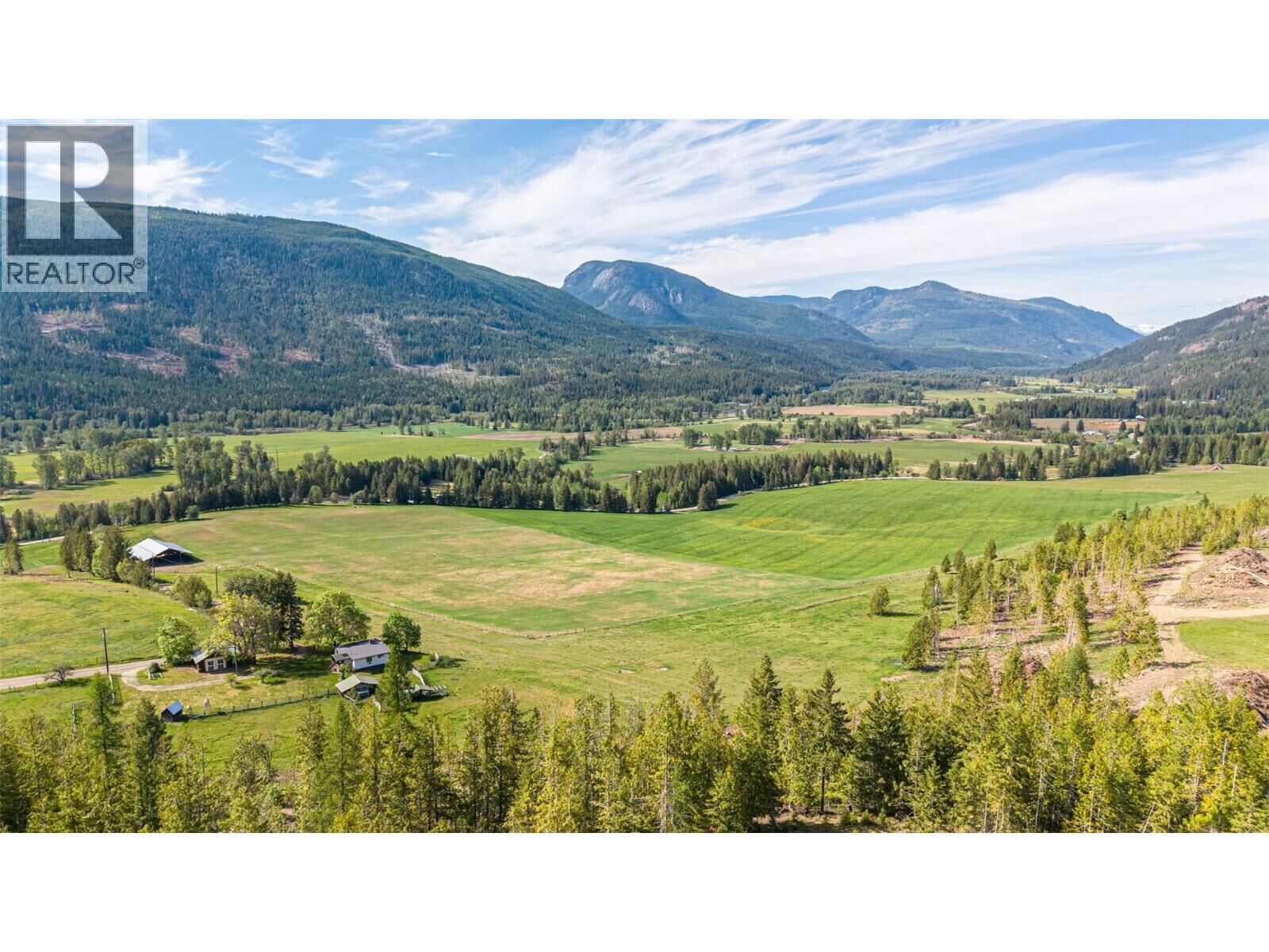 Property Photo: 43 Sigalet Road BC V0E 2G6