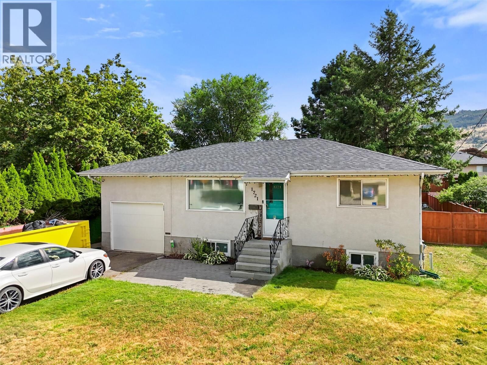 Photo de la propriété:  1721 Brunner Avenue  BC V2B 4K1 