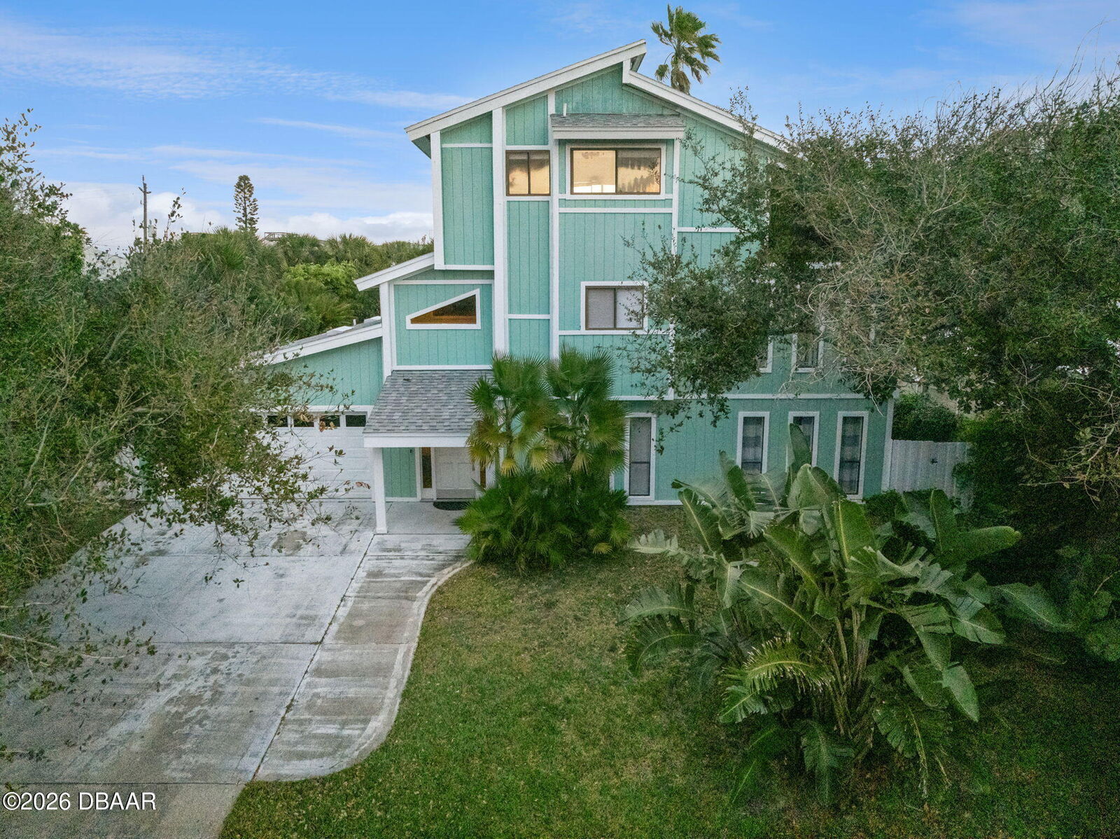 Property Photo: 6455 Engram Road FL 32169