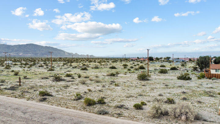 Property Photo:  1572 Nile Drive  CA 92274 