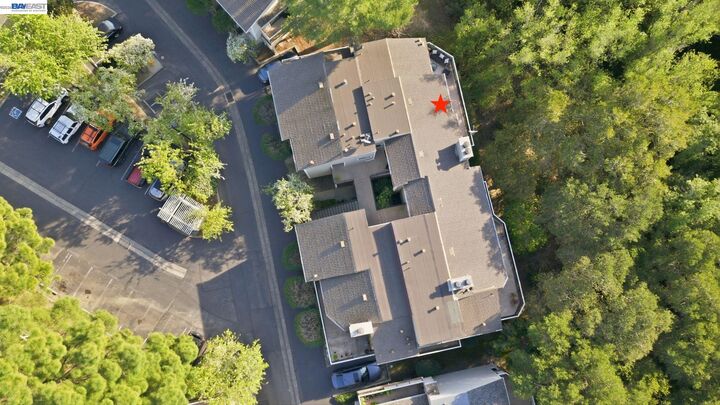 Property Photo: 2455 Saint Helena Dr 5 CA 94542