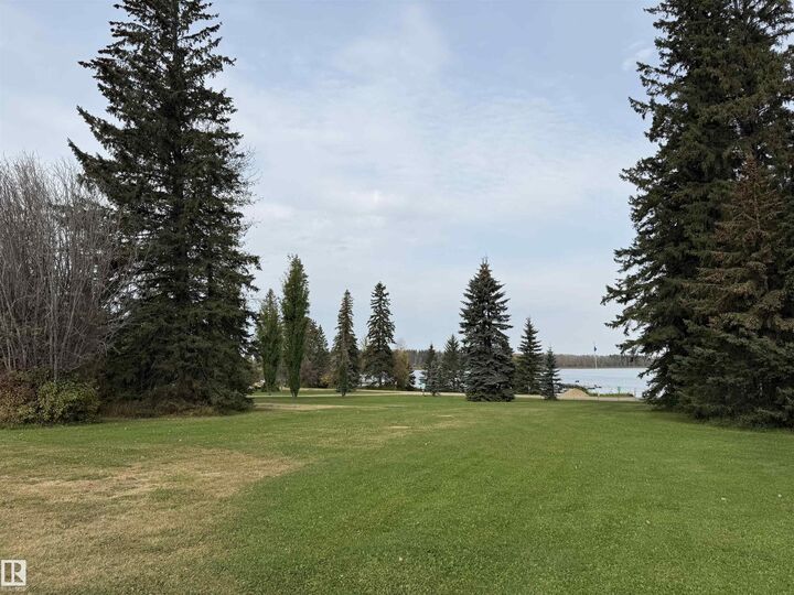 Property Photo: 400 465015 Rge Rd 63A AB T0C 0T0