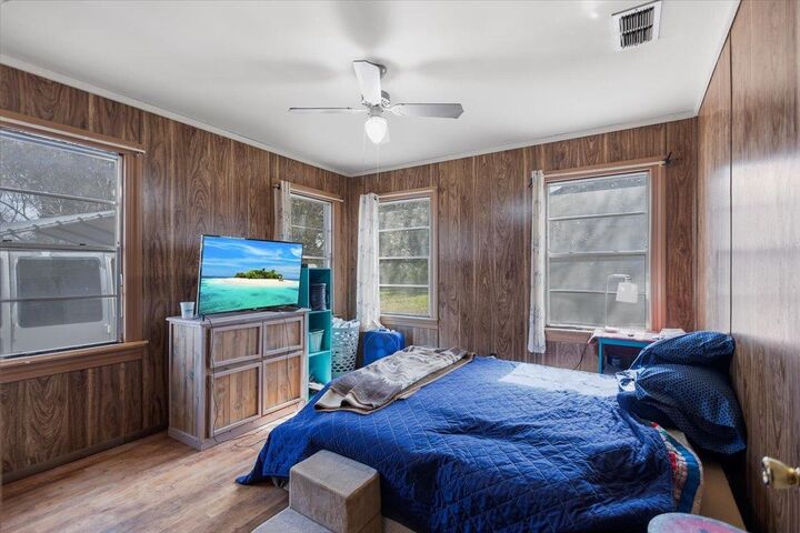 Property Photo:  1706 Baxter Ave  TX 75602 