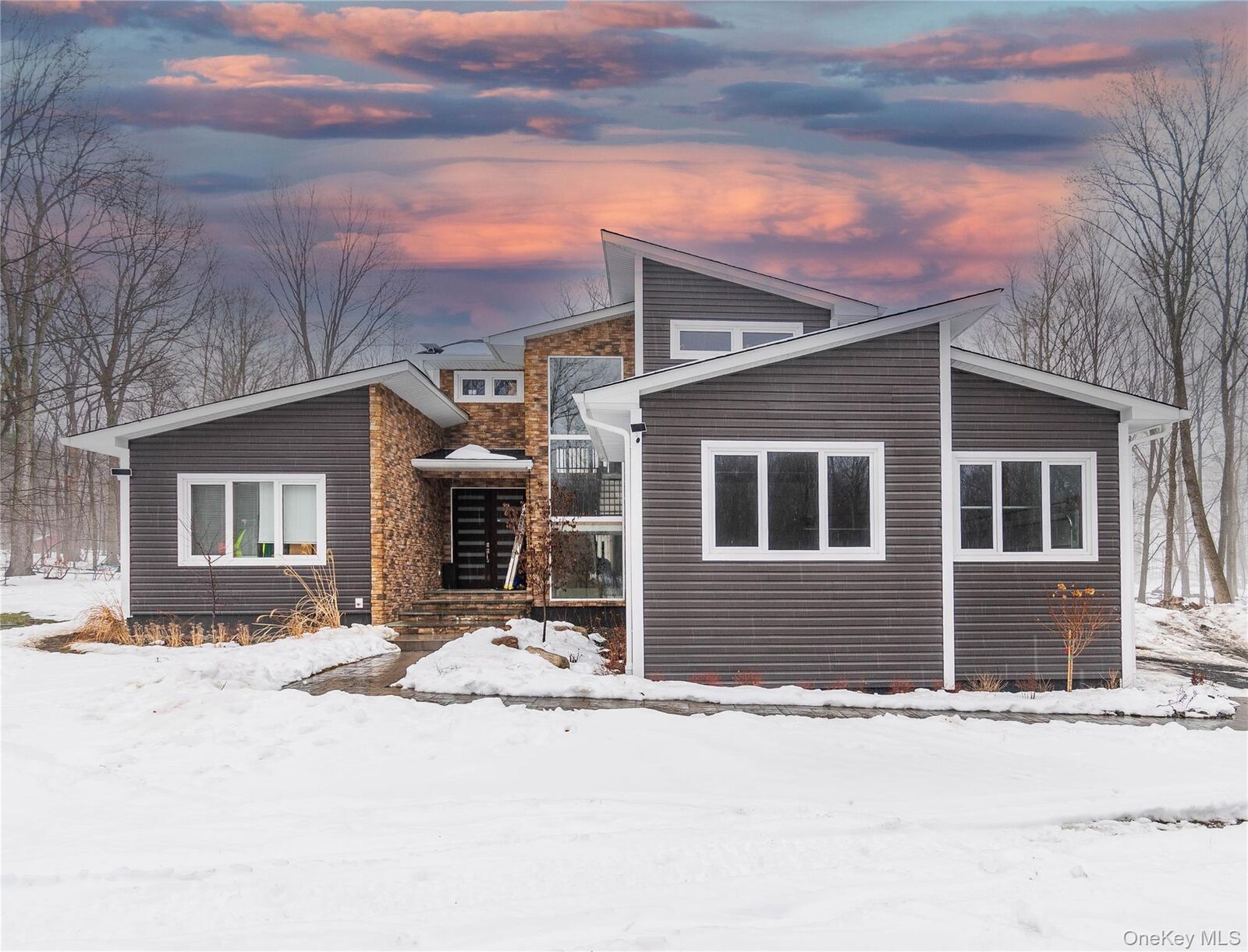 Property Photo:  4 Lewis Lane  NY 12721 