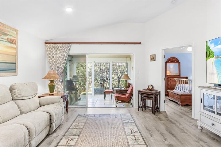 Property Photo: 2031 Matecumbe Key Road FL 33955