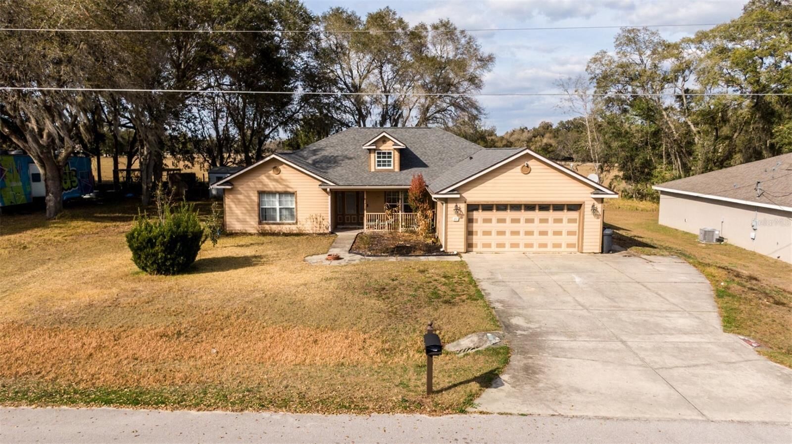 Property Photo: 21 Pine Trace Course FL 34472