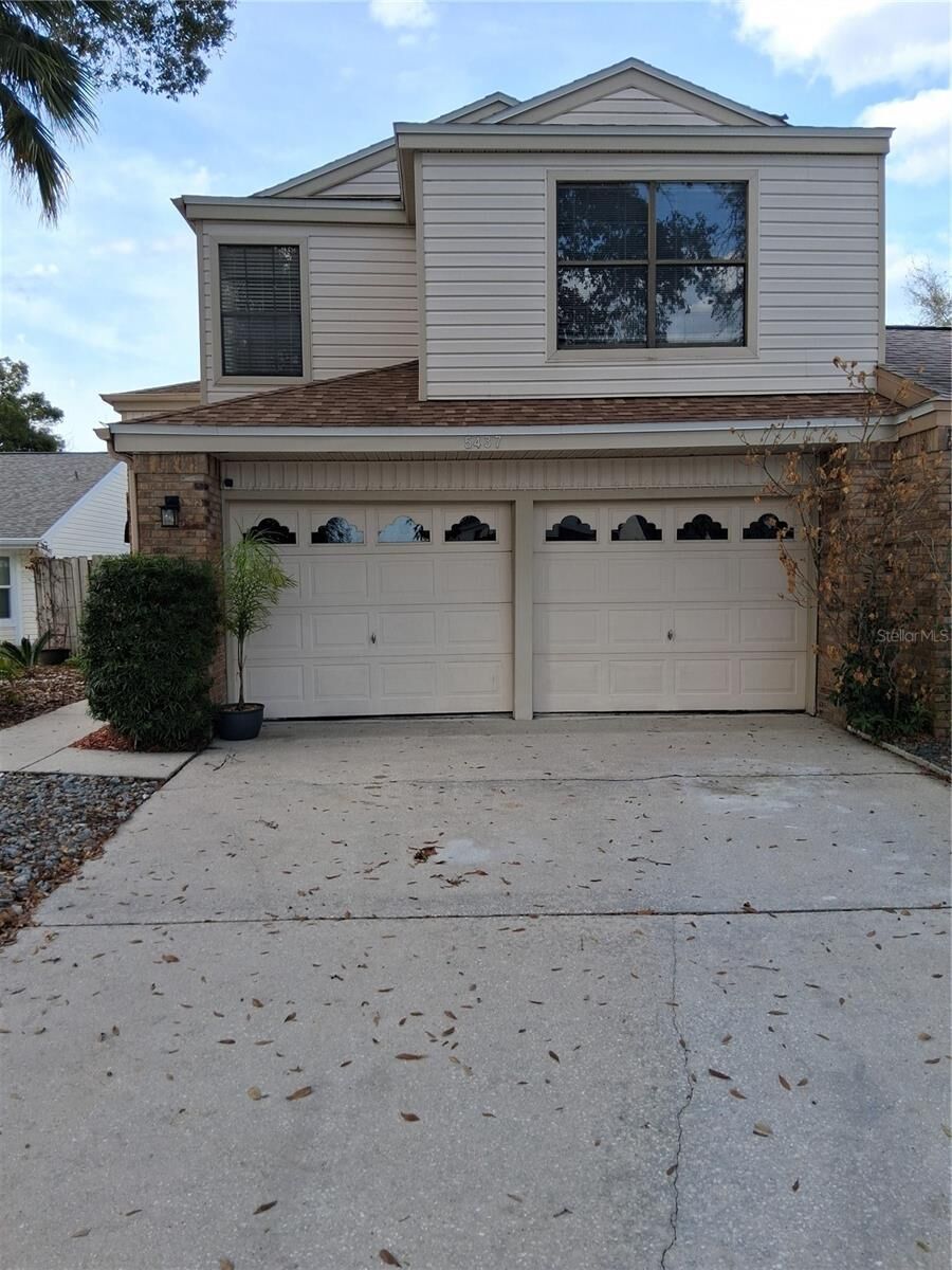 Property Photo:  5437 Wincrest Court  FL 32812 