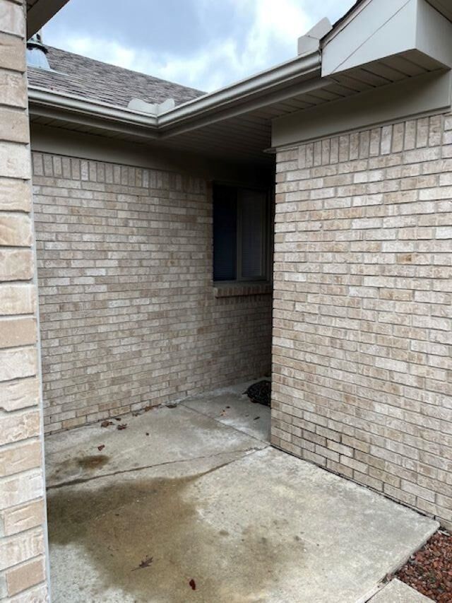 Property Photo:  16131 Blue Spruce Lane  MI 48035 