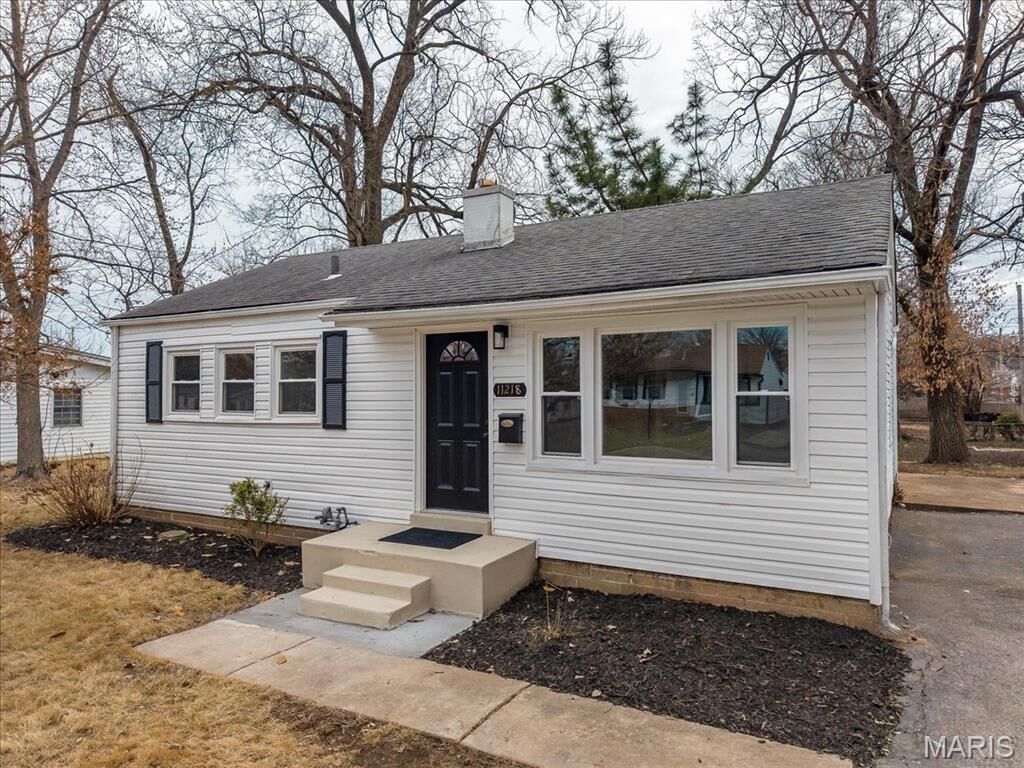 Property Photo:  11218 Saint Shawn Lane  MO 63074 