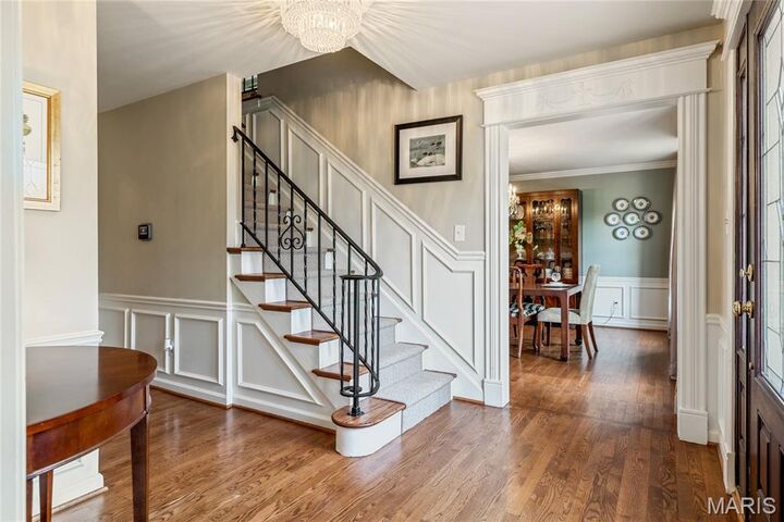 Property Photo: 1121 Westmoor Place MO 63131